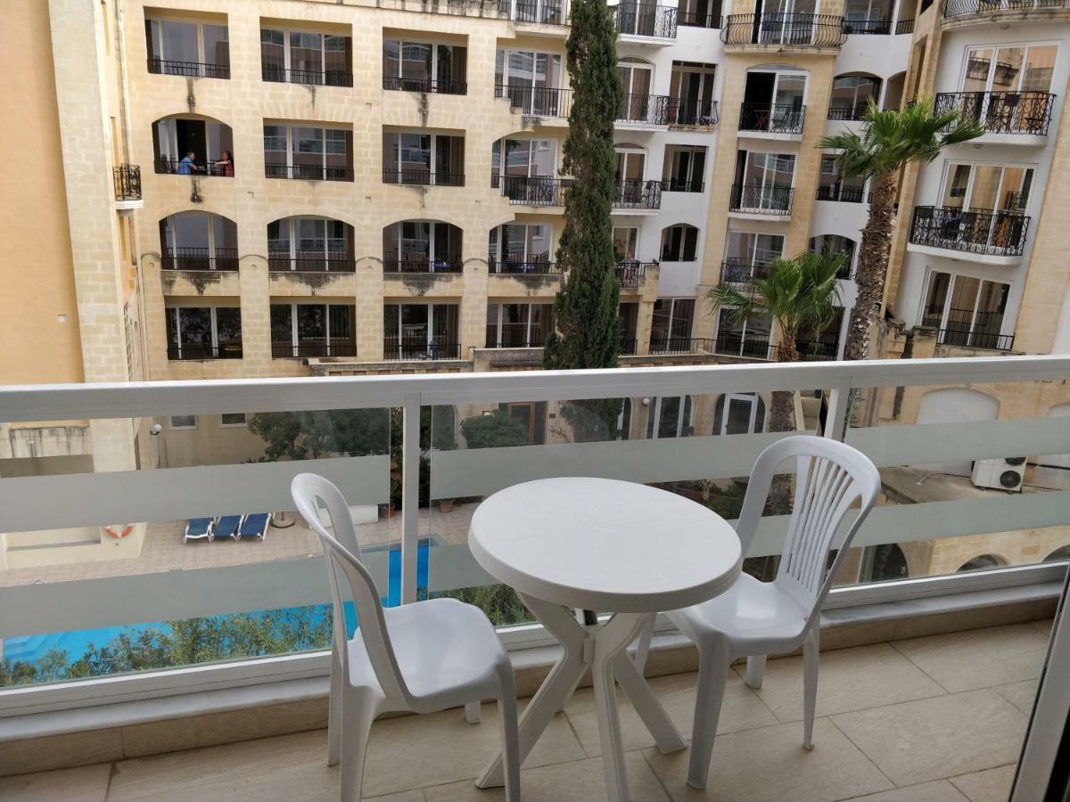 Ferienwohnung Sunstone Court St. Paul's Bay Exterior foto
